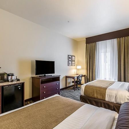 Cobblestone Hotel & Suites - 치페와 폴스 외부 사진